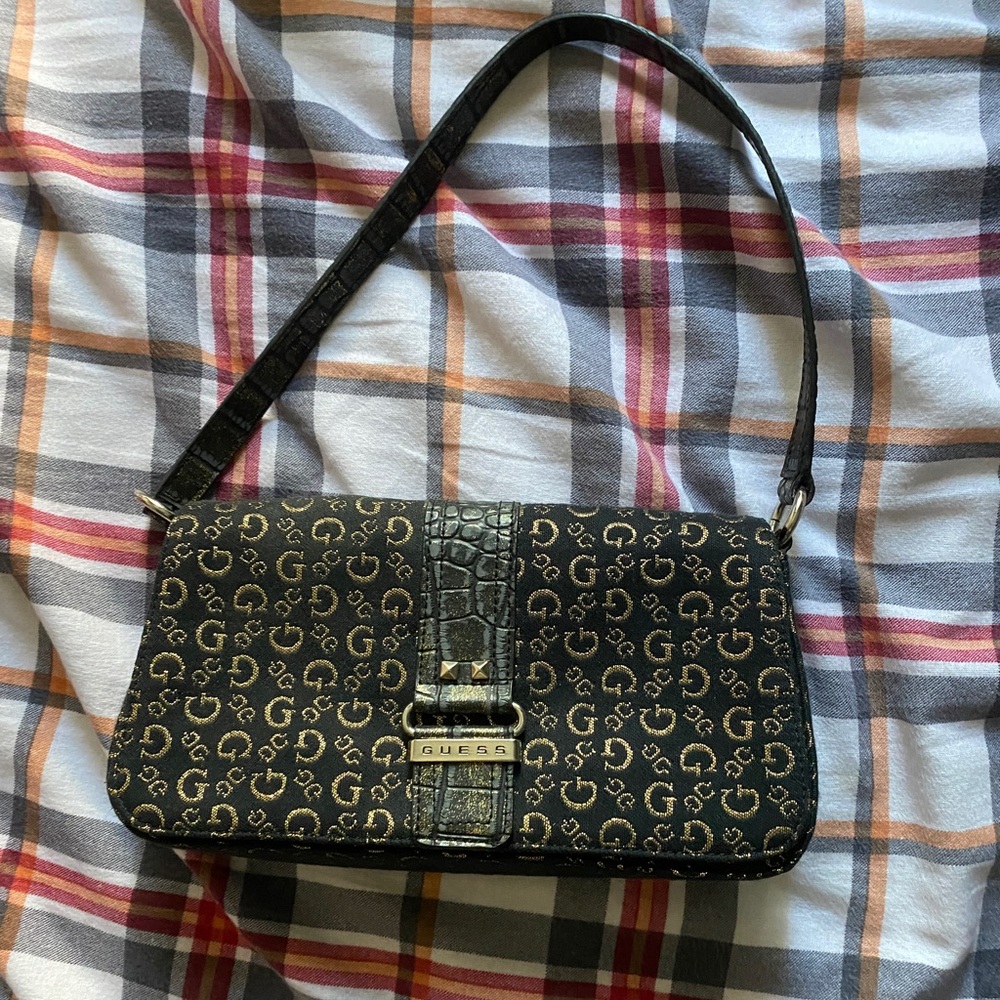 Vintage Guess handbag